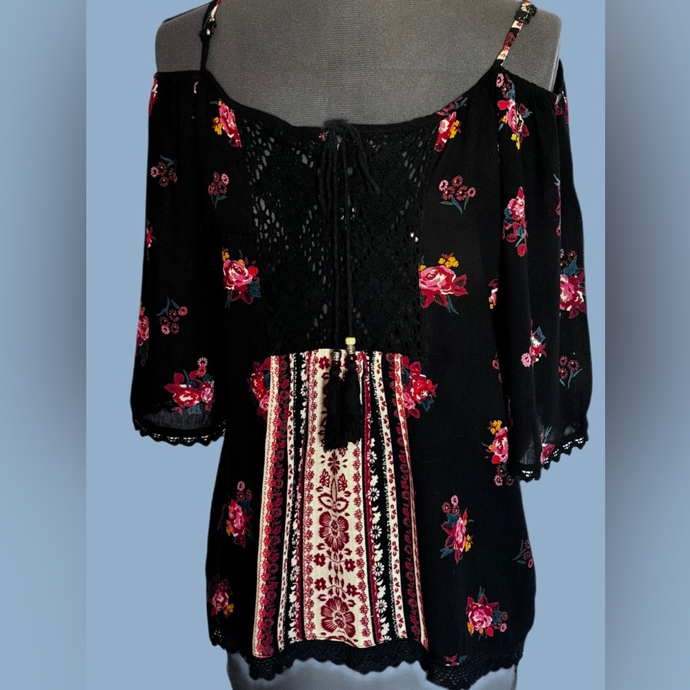Angie Black Print Cold Shoulder & Lace Bodice Bohemian Top Size M